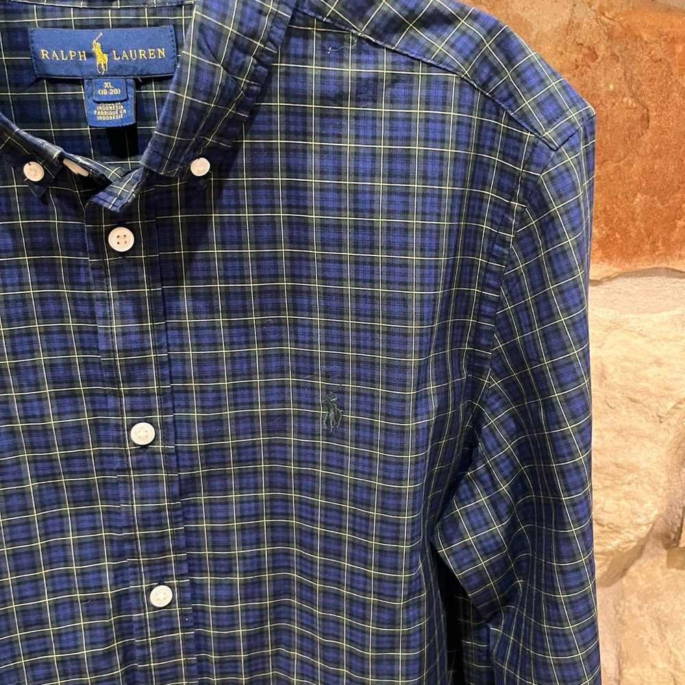 Ralph Lauren Button Down Shirt Boy’s 18/20 or Mens Small or X-Small Pony Logo